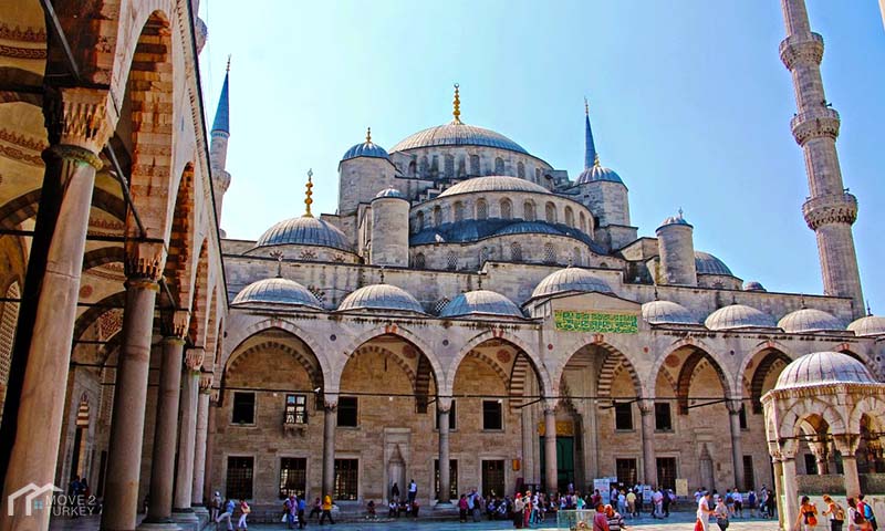 Sultan Ahmed Mosque | the blue Mosque courtyard